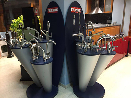 4-mpataries_franke_afoi_karletsi.jpg